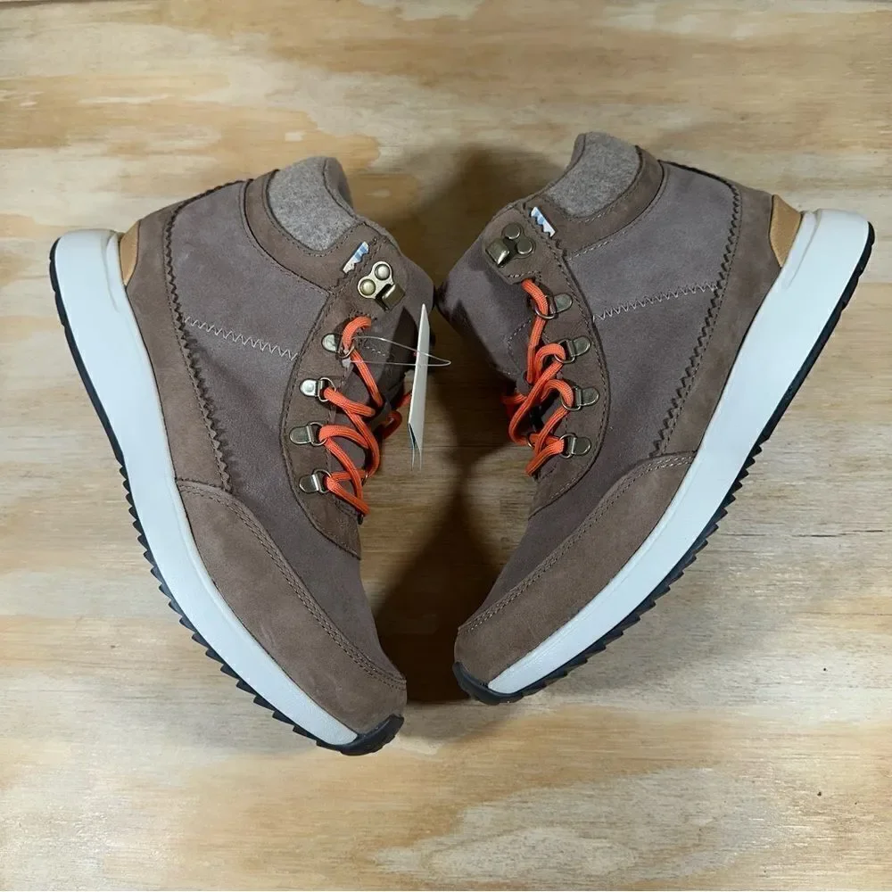 Toms Cascada Sneaker Boots Women’s Size 9.5 New with Tags